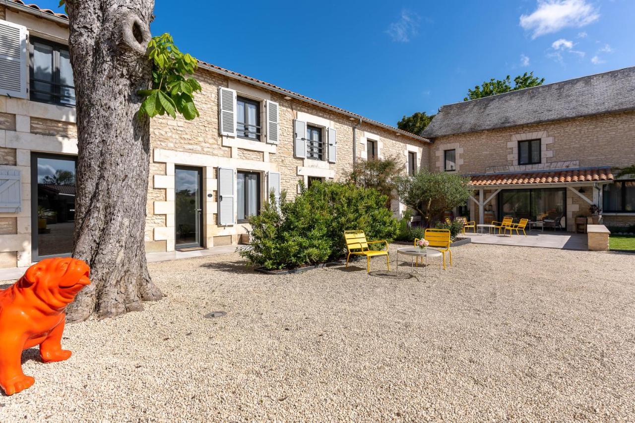 Au Logis De Bellefois - Chambres D'Hotes Neuville-de-Poitou Exterior photo